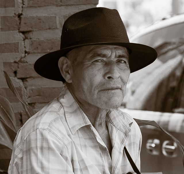 Beyond Portraits, frame 4