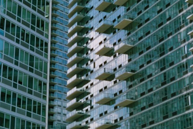 Pentax K1000, frame 12